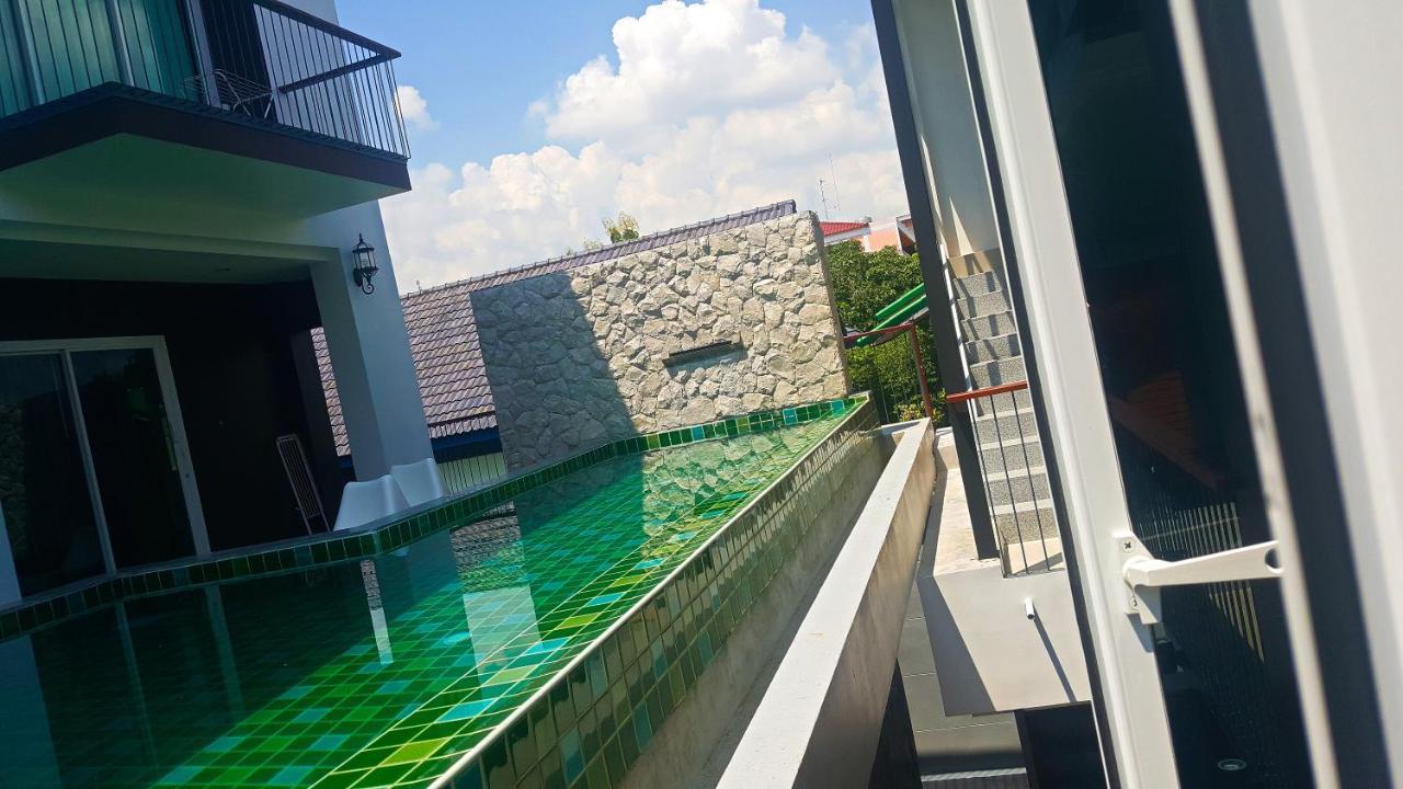 Ricco Suvarnabhumi Bangkok Exteriör bild